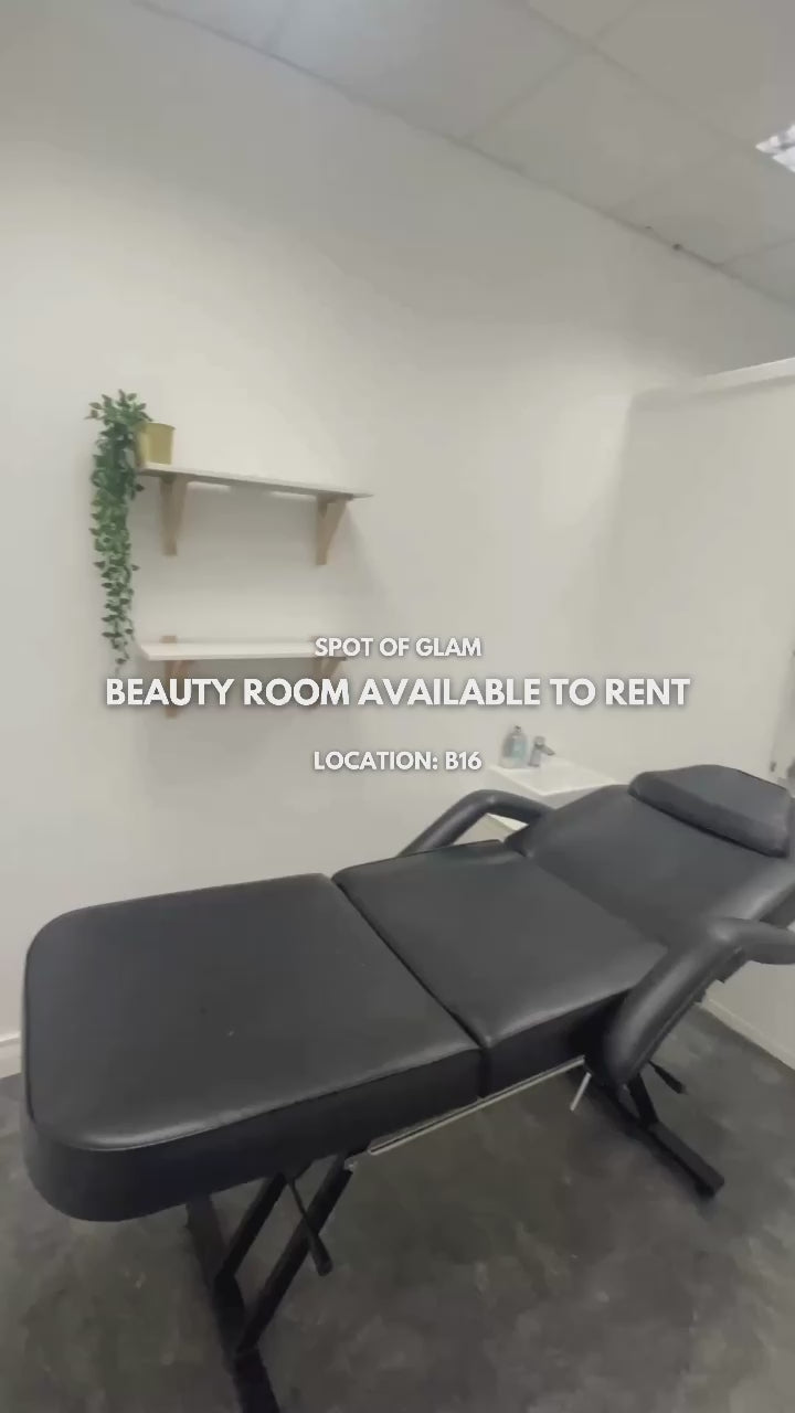 Beauty room available to rent - Ladywood (B16)